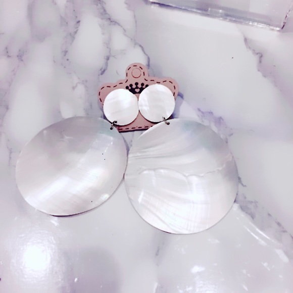 Jewelry - Large White Faux Shell Statement Earrings